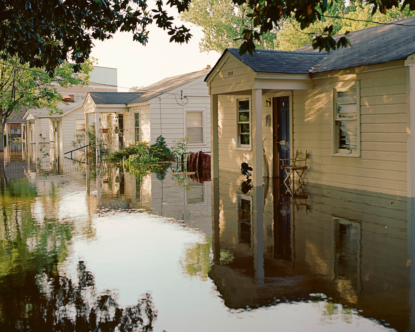 Tommy Kha, Canal, North Memphis, 2011